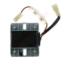 FESZÜLTSÉGSZABÁLYOZÓ AVR YANMAR W3