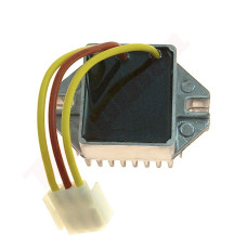 FESZÜLTSÉG SZABÁLYZÓ AVR B&S 20 AMP 697153 808297